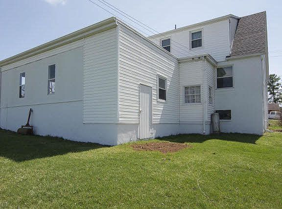 3rd image of 3084 Rawley Pike
