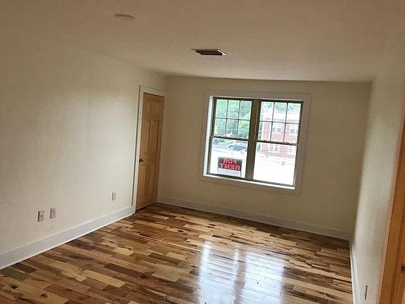 Living room that over looks the Green