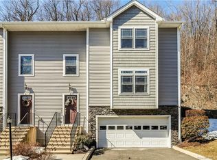 62 Stetson Pl #62, Danbury, CT 06810