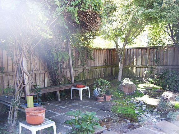 4th image of 5567 Kimberly St