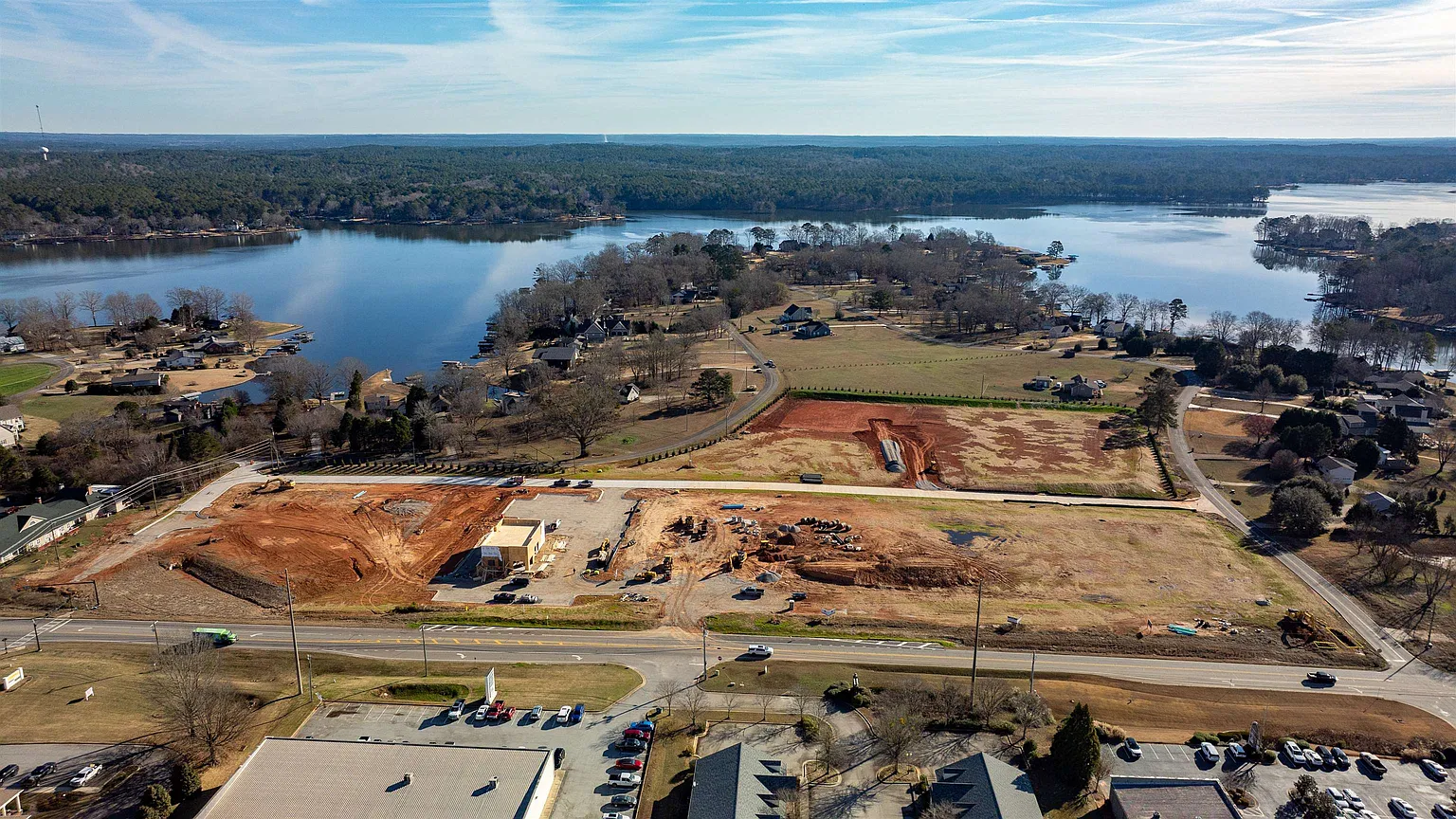 103 Thunder Pointe Dr #5 photo 1