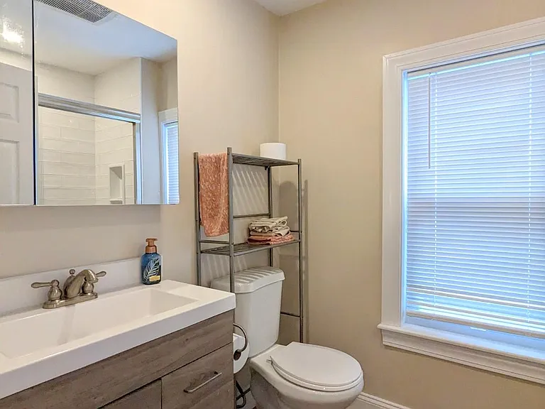 37 Pearson Rd — Photo 22