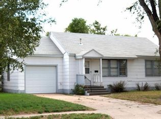 308 N Center St, Garden City, KS 67846