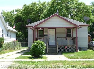 7576 Cadillac Ave, Warren, MI 48091