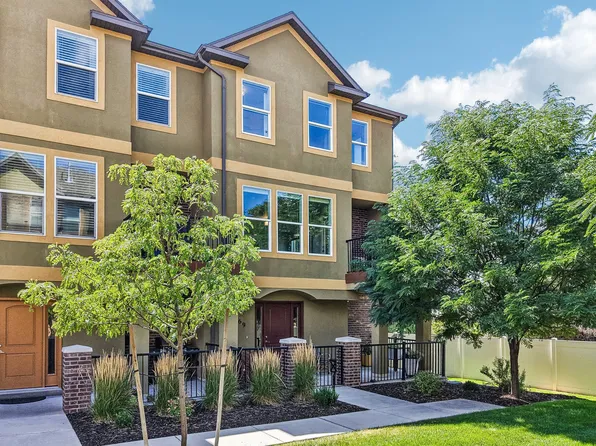 669 Falconer Ct, Draper, UT 84020
