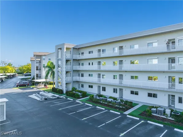 14771 Hole In 1 Cir #Penthouse 3, Fort Myers, FL 33919
