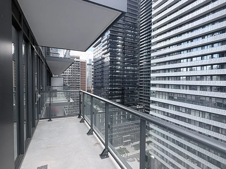 634 Church St #1403 — Photo 27