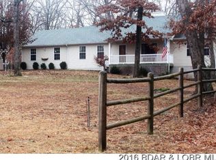 985 Crater Hill Rd, Camdenton, MO 65020