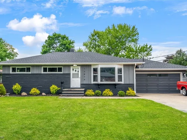 13874 Settlement Acres Dr, Brookpark, OH 44142