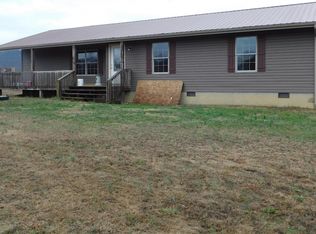 186 Trammell Ln, Irvine, KY 40336