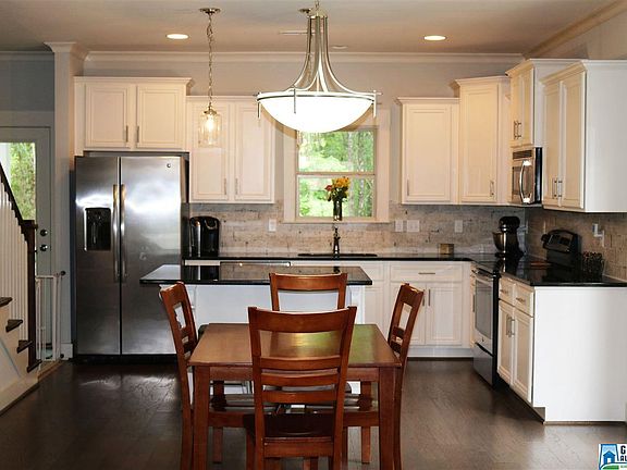 2nd image of 1374 Willow Oaks Dr