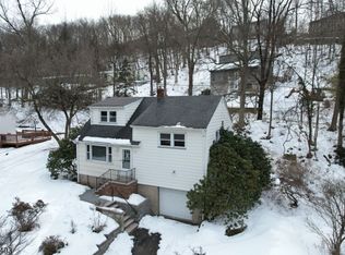 667 Colfax Rd, Wayne, NJ 07470