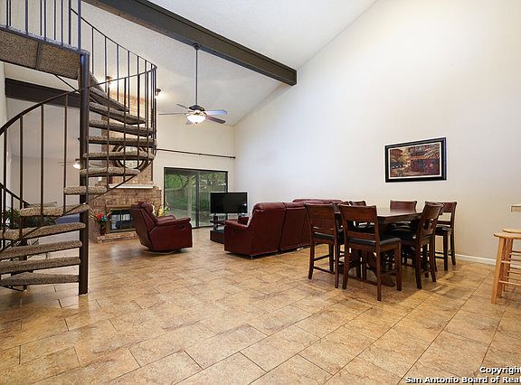 3rd image of 6314 Gallery Cliff Dr