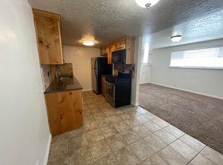 690 N Main St, Orem, UT 84057