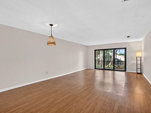 4th image of 21699 Cypress Road #F