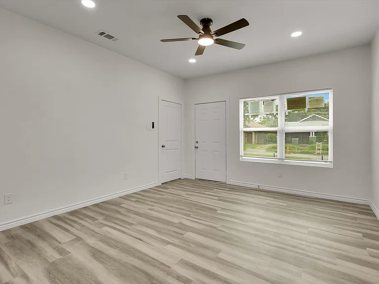 3526 Elsie Faye Heggins St — Photo 6