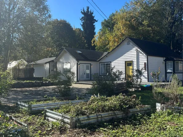 306 SW 1st Street, South Prairie, WA 98385