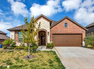3106 Maverick Dr, Forney, TX