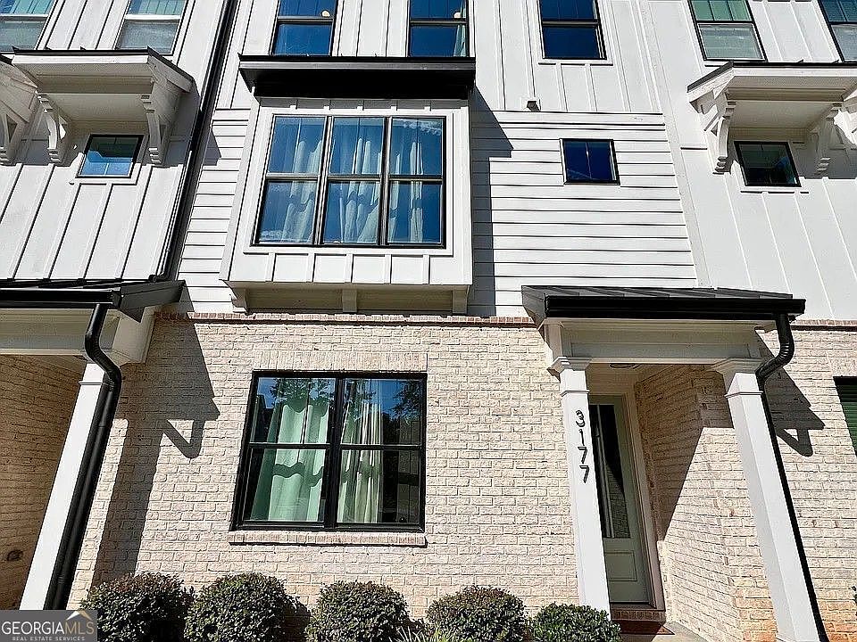 1st image of 3177 Kincaid Dr