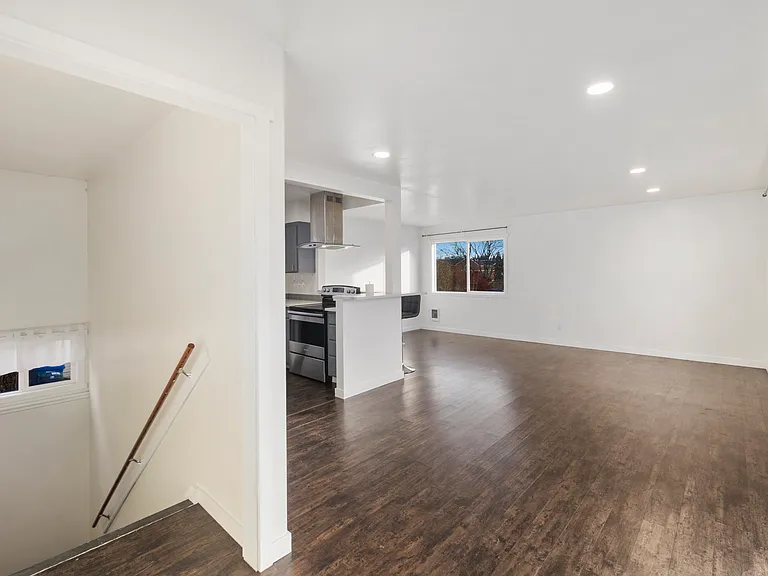 4028 38th Ave S — Photo 10