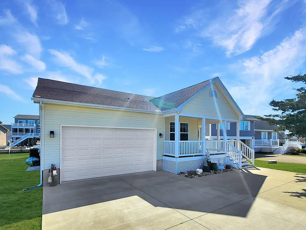 3281 Starboard St photo 1