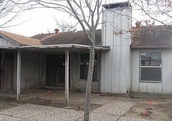 2nd image of 10307 Woodlot Dr