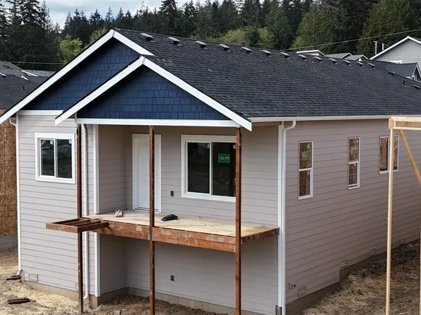 101 E Compass Lane, Allyn, WA 98524