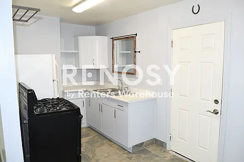 2532 E Adams St #8 Photo 1