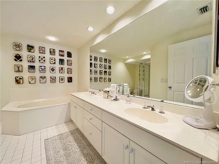 411 NE Plantation Rd #526 — Photo 55