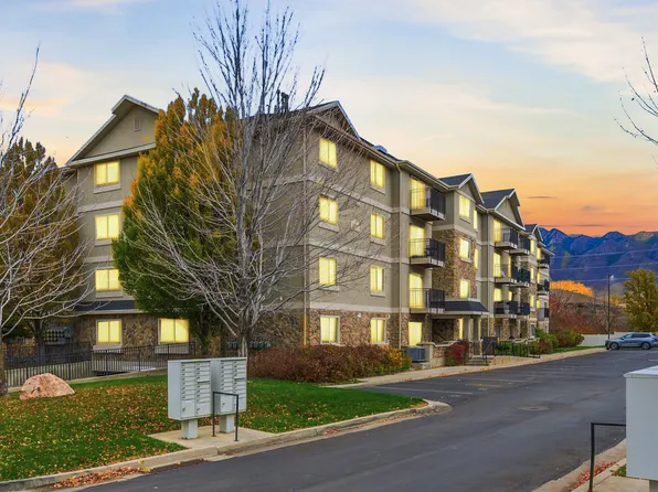 1245 E Privet Dr S #429, Salt Lake City, UT 84121