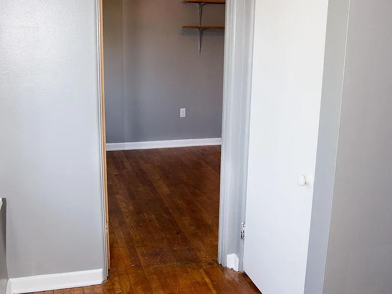 1223 Greenbrier Rd #1 — Photo 47