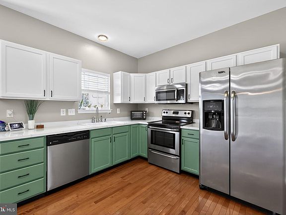 5th image of 112 Olivine Cir