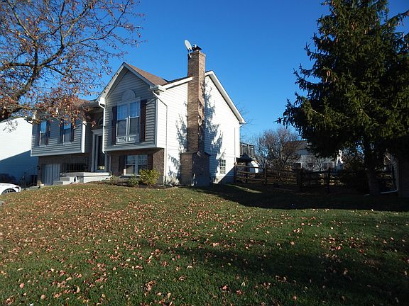 2nd image of 8114 Indian Summer Way