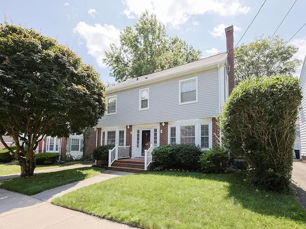65 Sargent Ave, Providence, RI 02906