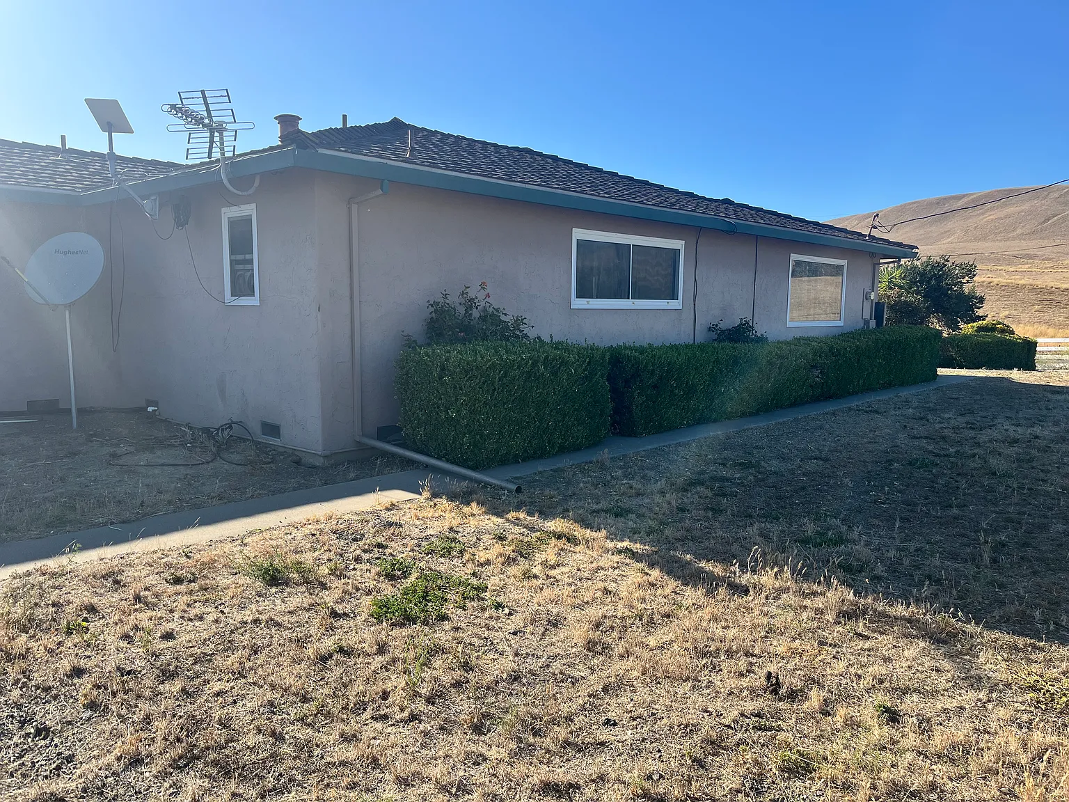 2 bed, $2,800 — Photo 2