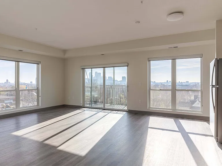 Satori Apartments — Photo 24
