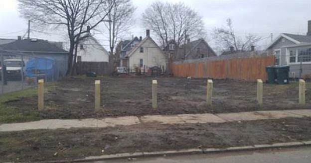 2nd image of 230 Hague St