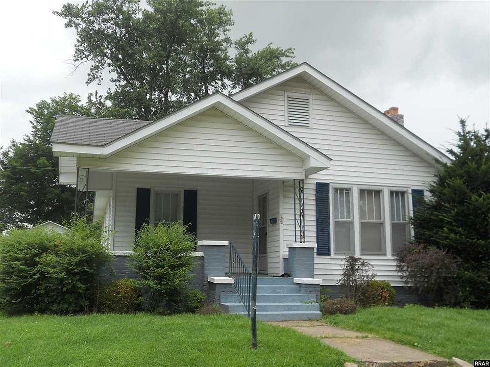 1st image of 620 1st St N