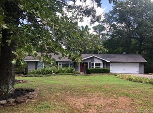 2075 Riverview Dr, Tahlequah, OK 74464