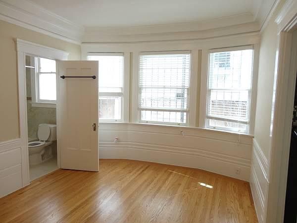 1st image of 1372 Pine St #103
