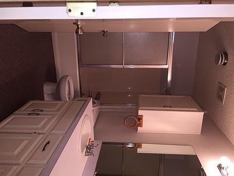 3rd image of 408 McKinney St