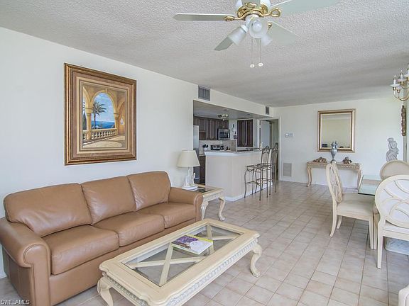 5th image of 200 Palm Dr #43-8