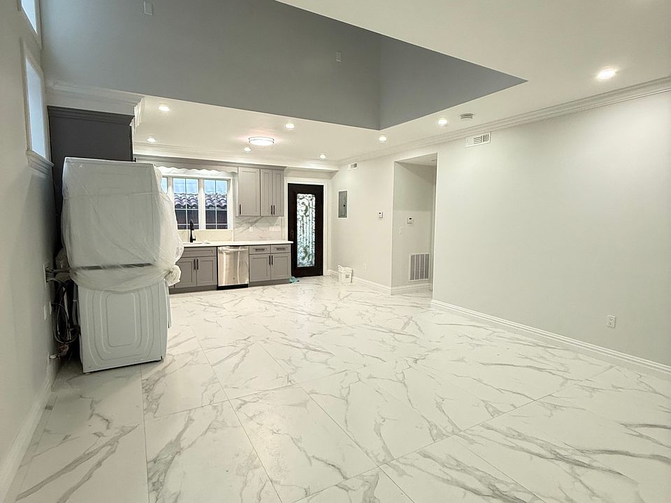 1st image of 21519 36th Ave #1F