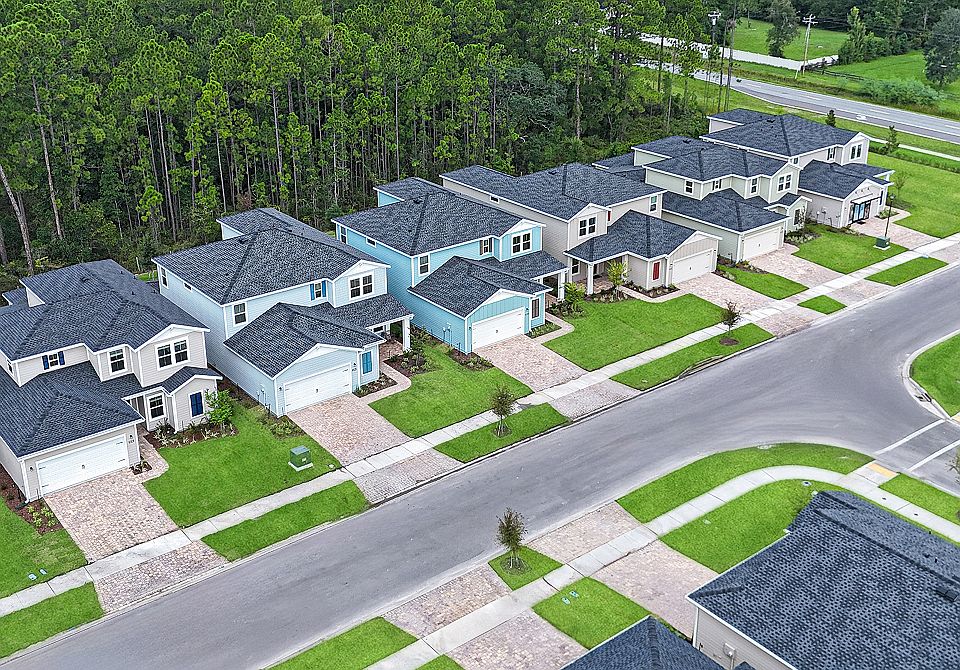 Russell Retreat Streetscape 4of4 9 4 25