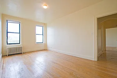 Rented by Elenora Dantchev, LREB