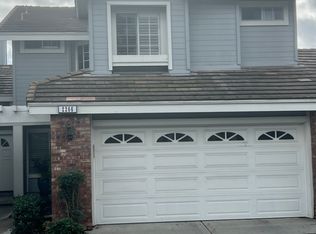 2266 Aspen St, Tustin, CA 92782