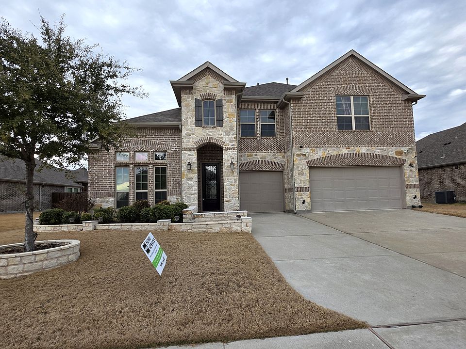 1st image of 3010 Charles Dr