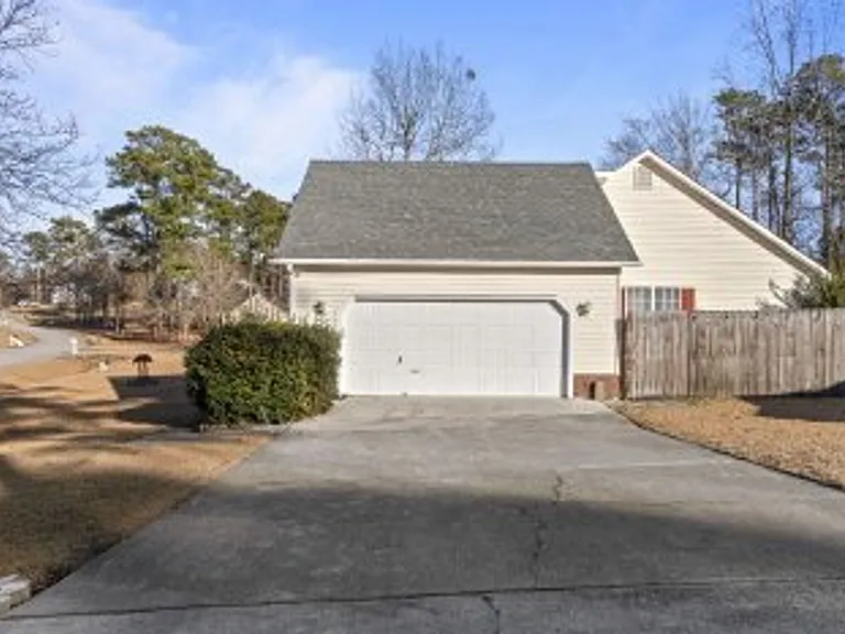 201 Dockside Dr — Photo 2