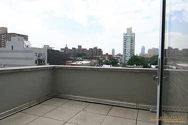 Rented by aptsandlofts.com