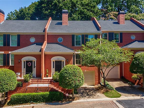 3rd image of 1002 Defoors Mill Drive NW